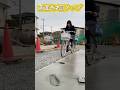 セメントの上をチャリで…