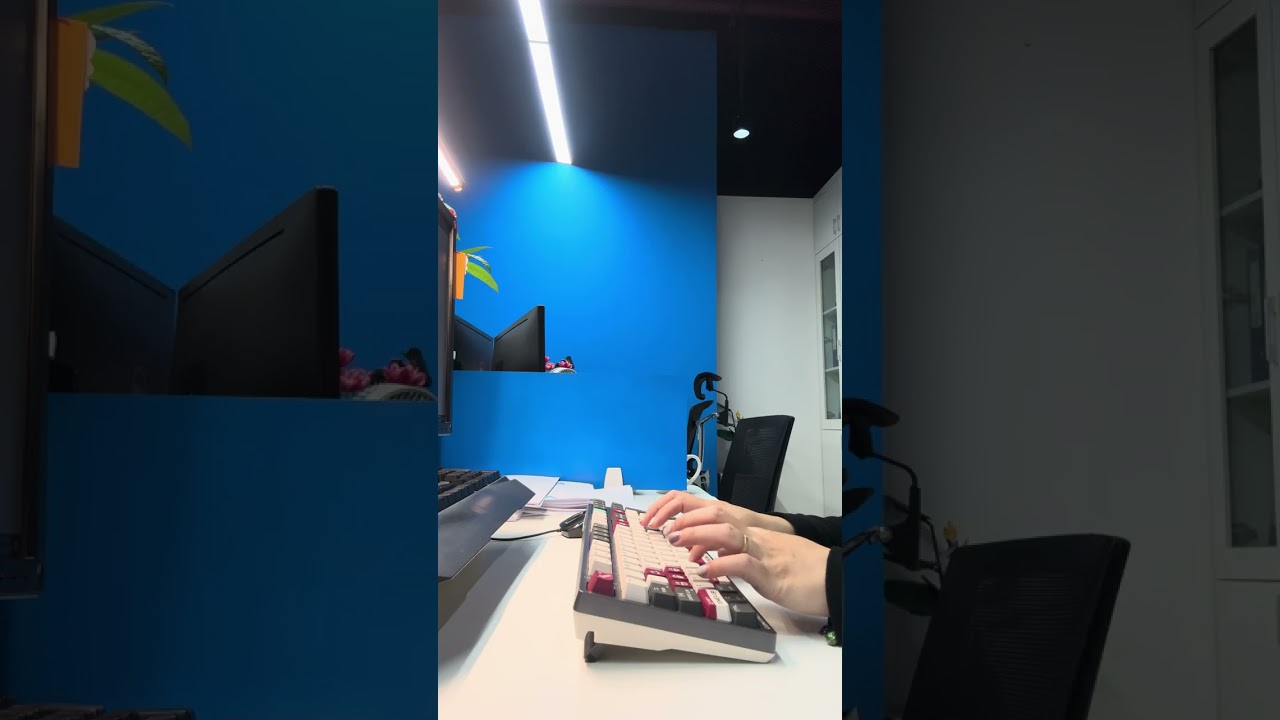 Test WS98 dual core wireless mechanical Bloody keyboard