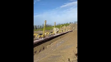 Pipeline - Alberta, Canada 🇨🇦 sidebooms Lowering In #operator #canada #construction #bluecollar