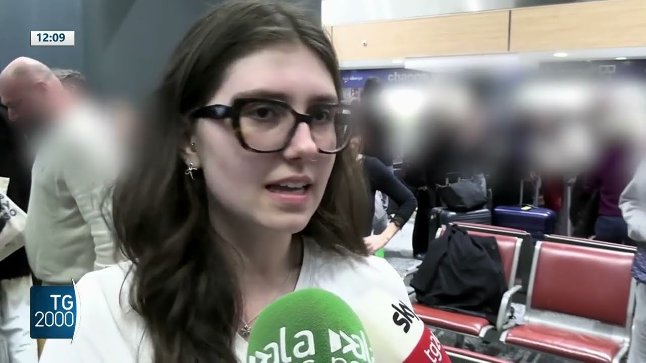 Atterrato a Malpensa volo con 200 studenti rimasti bloccati a Dubai