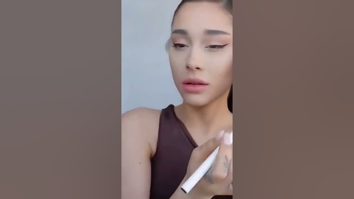 Ariana Grande's eyeliner technique is 🤌🔥