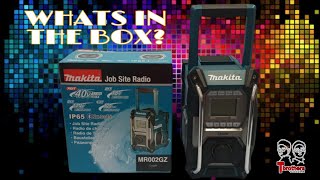 Makita MR002GZ - Radio FM/AM Bluetooth 40V XGT - Fairtools.ro