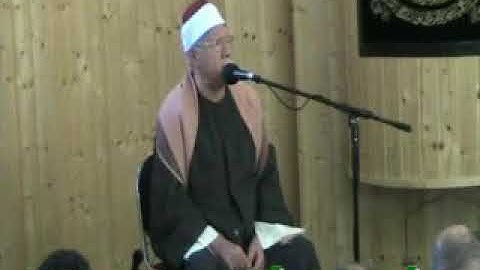 فضيلة القارىء الشيخ أحمد حسن أبوالفرج رحمه اللّٰه وسورة الكهف جزء ٢