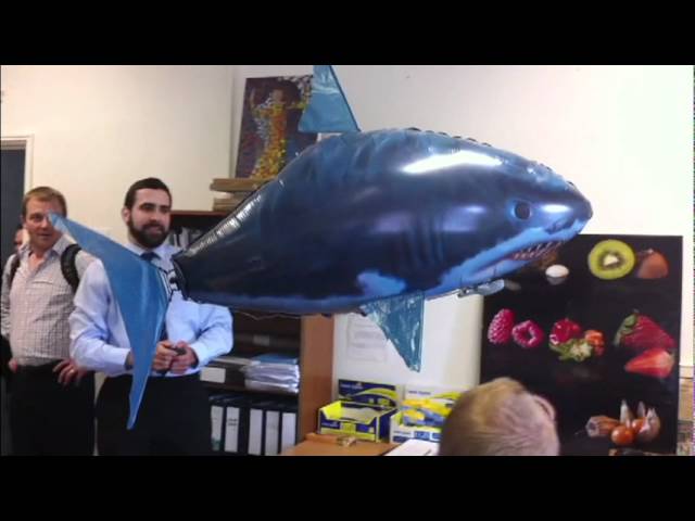 Air Swimmers Shark - Jaws - RC Blimp 