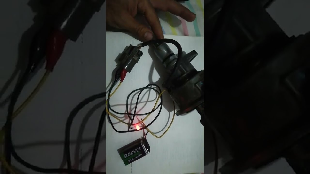 prueba de distribuidor tsuru 3 tapa roja 8 valvulas e16e - YouTube