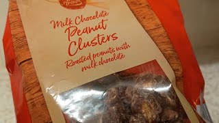 Aldi Chocolate Peanut Clusters £1.49 250g Review 