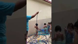 Diversão Total Com Banho De Mangueira