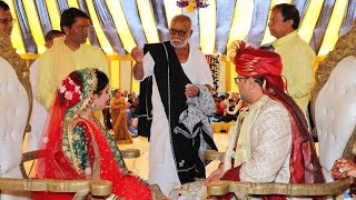 Sangeetni Duniyas Family Wedding - Morari Bapus Blessings - Vavadiya Family - Devarshi Weds Dhwani