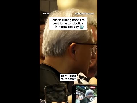Jensen Huang hopes to contribute to robotics in Korea one day. 🤖