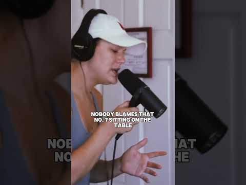 Everybody Blames Lorrie (Unreleased) - Mae Estes