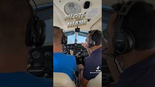 Тренировочные полеты над Майами #майами #пилоты #жизньвсша #небо #сша #американскаямечта