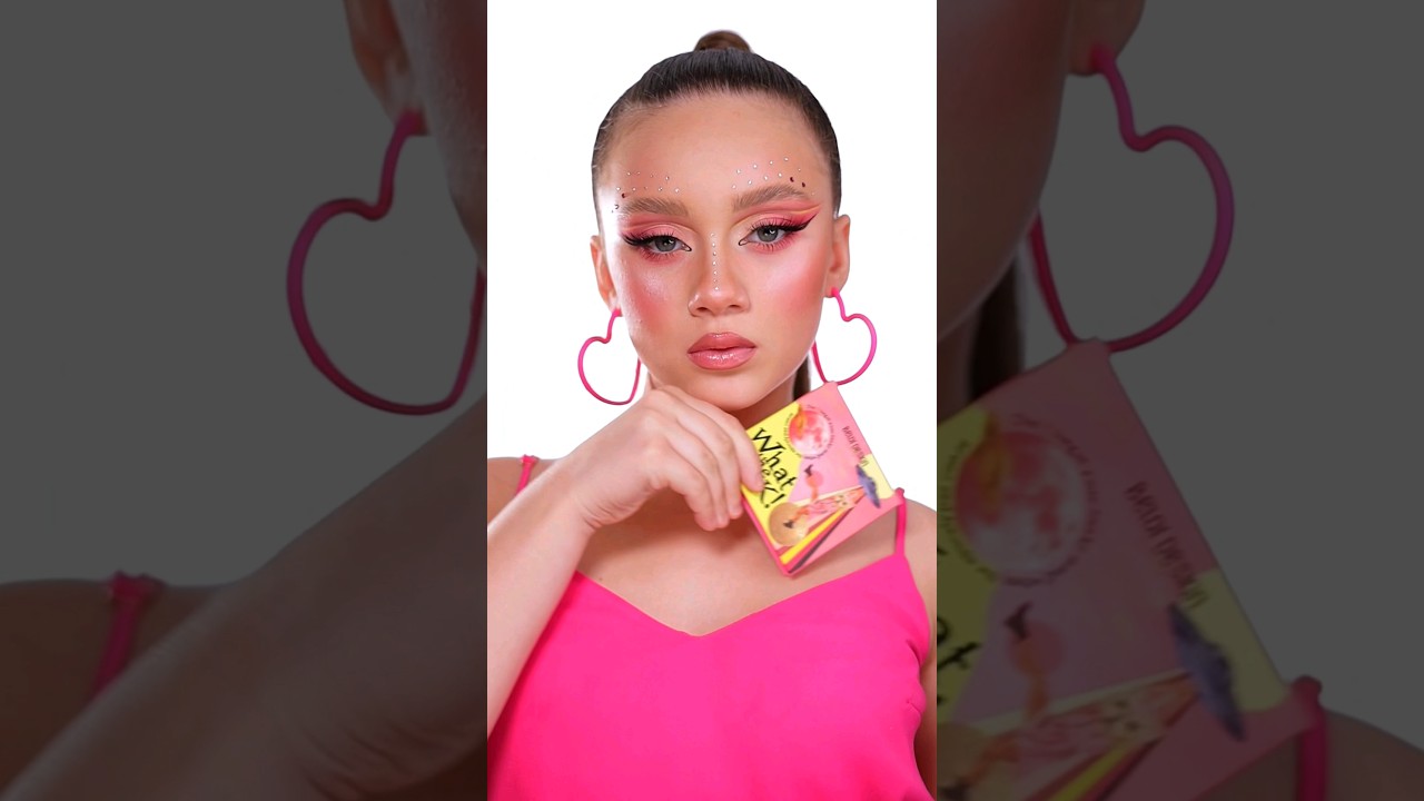 Макияж палеткой FUNHOUSE WHAT THE FUNK BELOR DESIGN