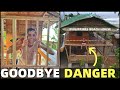 DANGEROUS BEACH HOUSE? Bamboo Construction In The Philippines... Goodbye Railings!