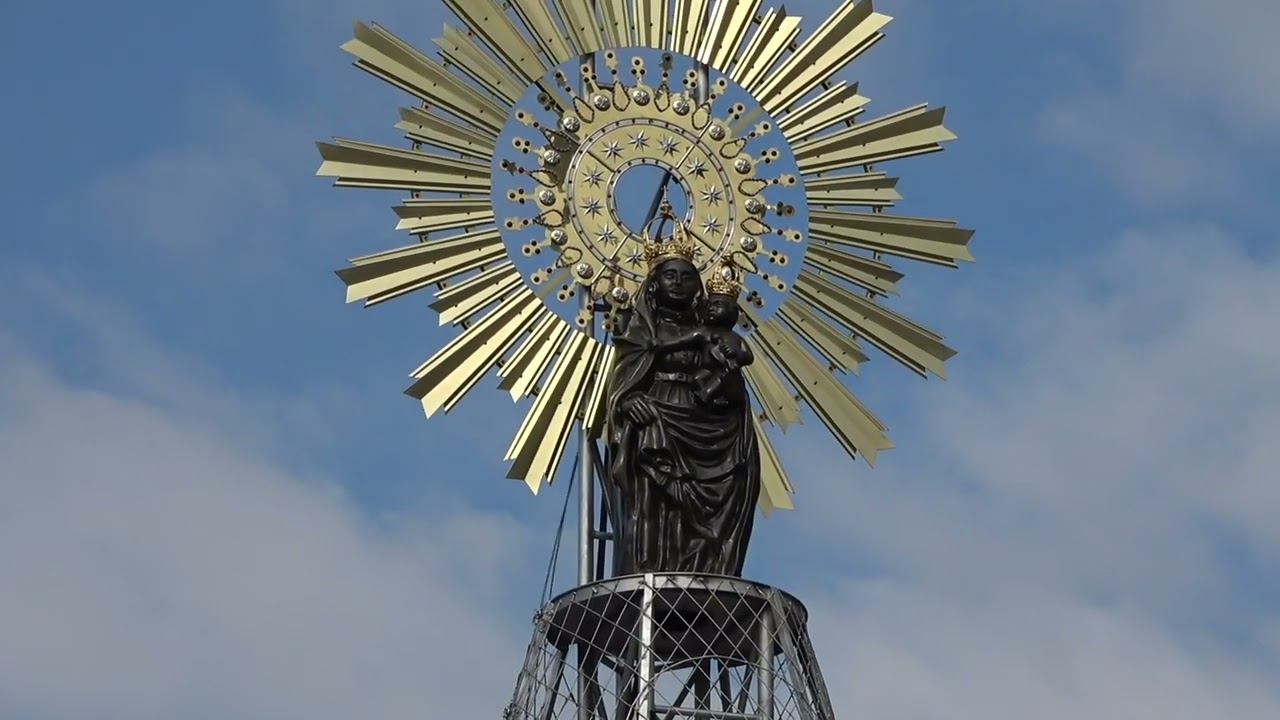 La Virgen del Pilar, Reina de los cielos de Zaragoza  Subida de la Virgen 2025