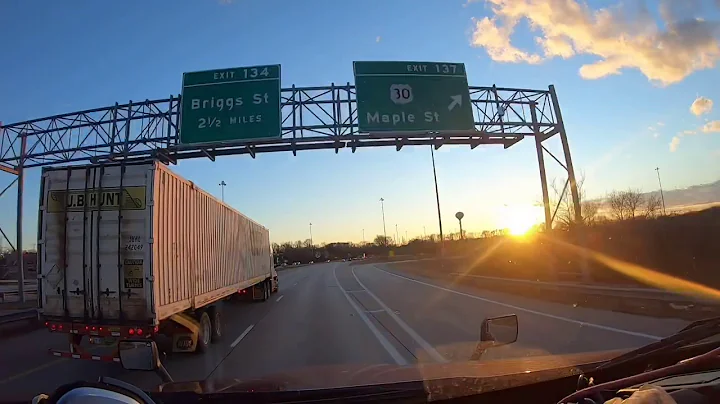 1-08-2019/024 blinding sunset with a little CB chatter Chicago Suburbs Interstate 80