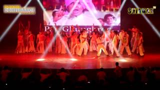 Amitabh Medley - Shiamak Confidance Mumbai 2013