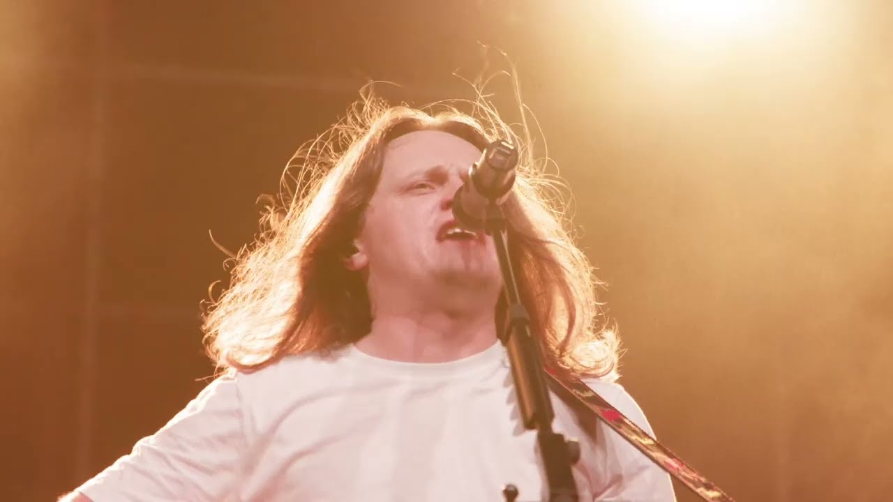 Jamie Webster - Small Town Life (Live from Blackstone Warehouse)