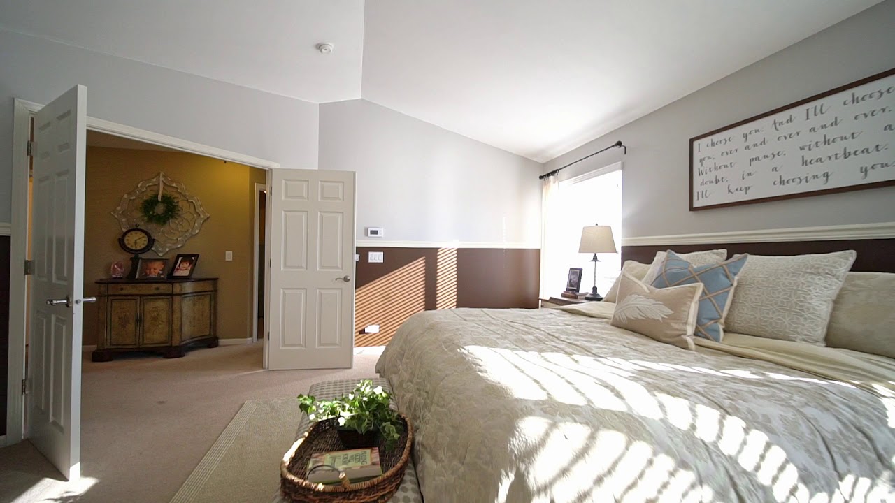 862 Hampton Lane, Yorkville - Real Estate Video Tour