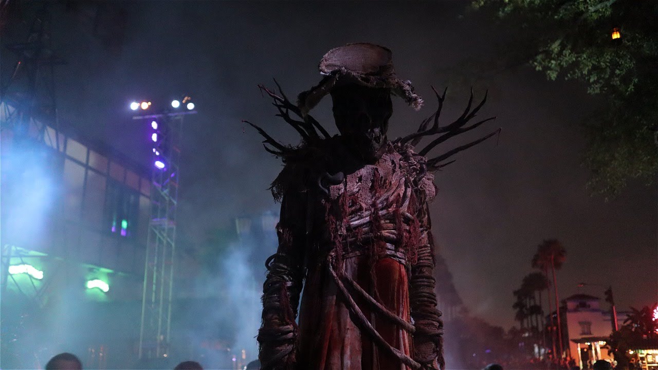 What Is The BEST Stay And Scream For Halloween Horror Nights??? HHN31