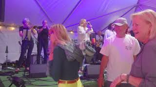Right Back Where We Started From (Cover) - The Vonettes @ California Avocado Festival (2024)