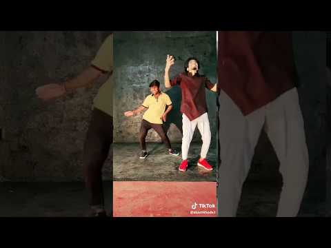 Choti Si Umar Ma Shadi Karai Chotisi Umar Ma Sagai Karati Tik Tok Video Gujarati Song