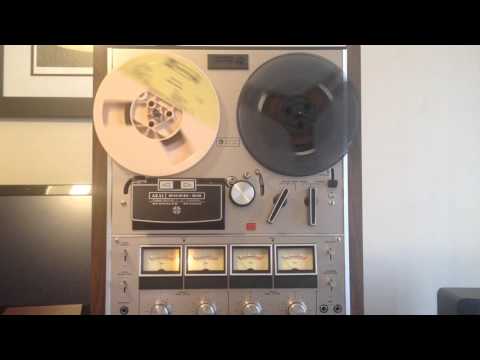 Akai 202D -SS