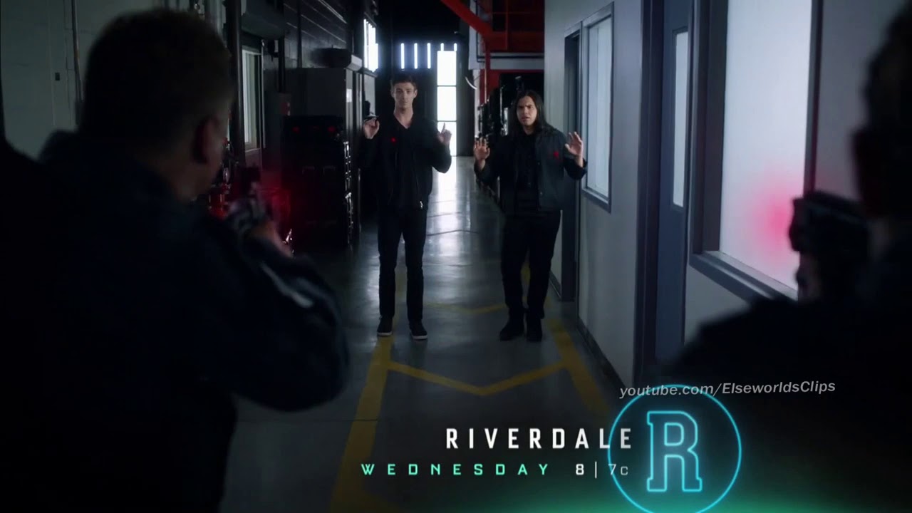 Harrison "Nash" Wells saves Barry and Cisco, and Cisco steals the Device. The Flash 6X4