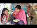 God Gifted Slum Sister !! Helping Mother, Sharing Food With Her Sister & Grand Mother !!