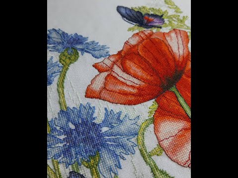 Маки и бабочки от Luca-S. Что не так с бекстичем? Готовая работа. Вышивка крестиком.