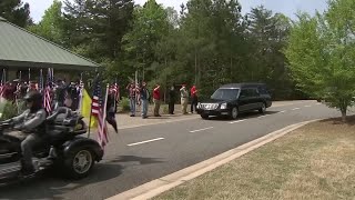 Strangers hold funeral for homeless veteran at Georgia National Cemetery