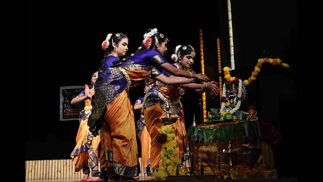 Pushpanjali | Saraswathi | Adi | Madhurai R. Muralidaran | Nrityarpane 6 | Nartita