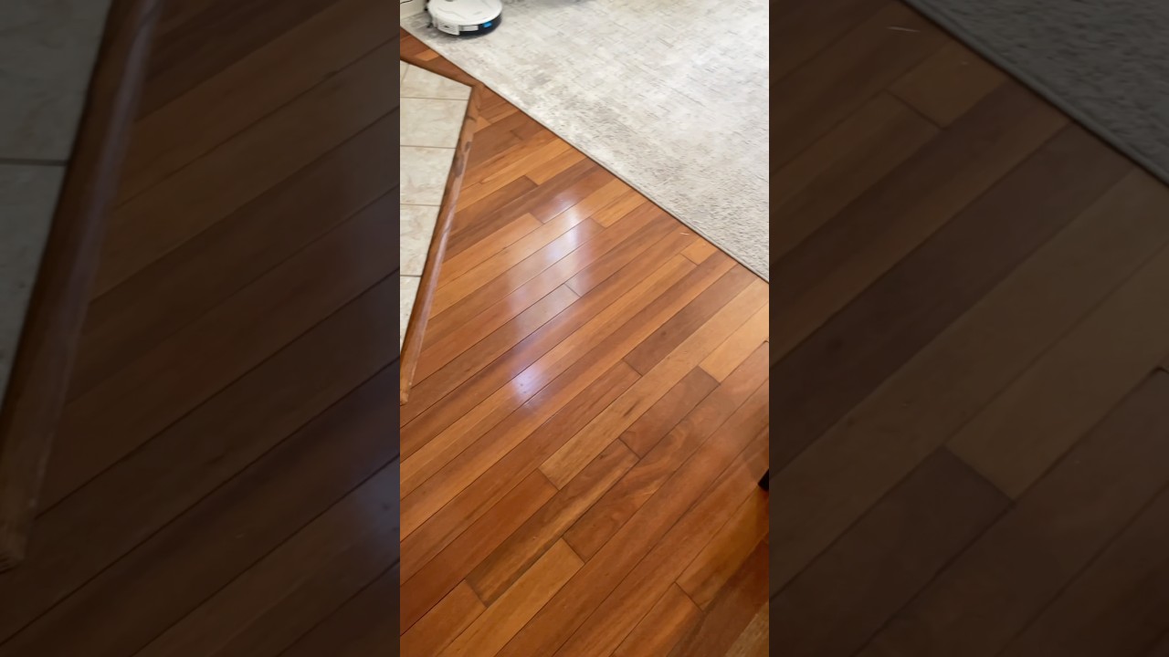 Quick clean to leave your floors sparkling ✨🤎 