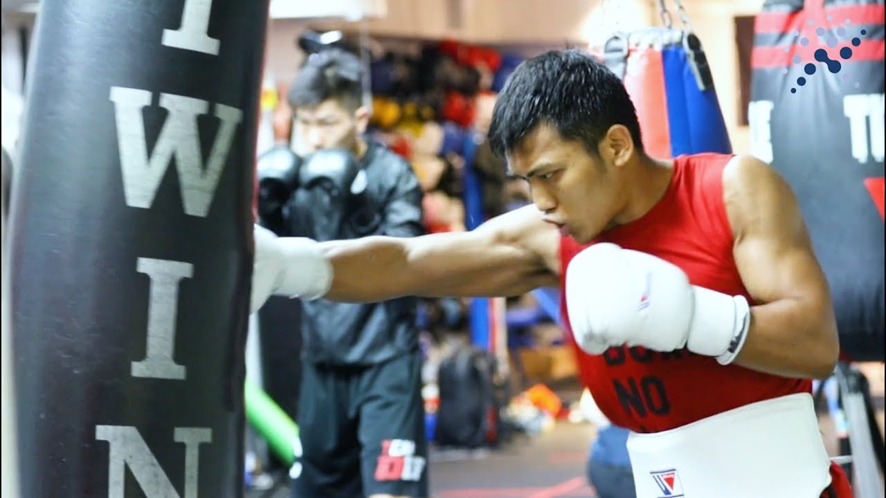 निवेश घले, व्यवसायिक बक्सर, हङकङ