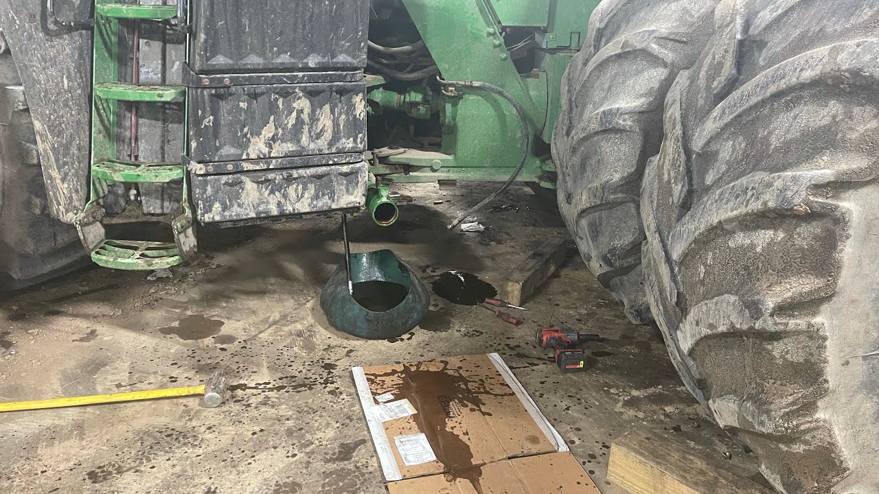 9560R Steering cylinder problems