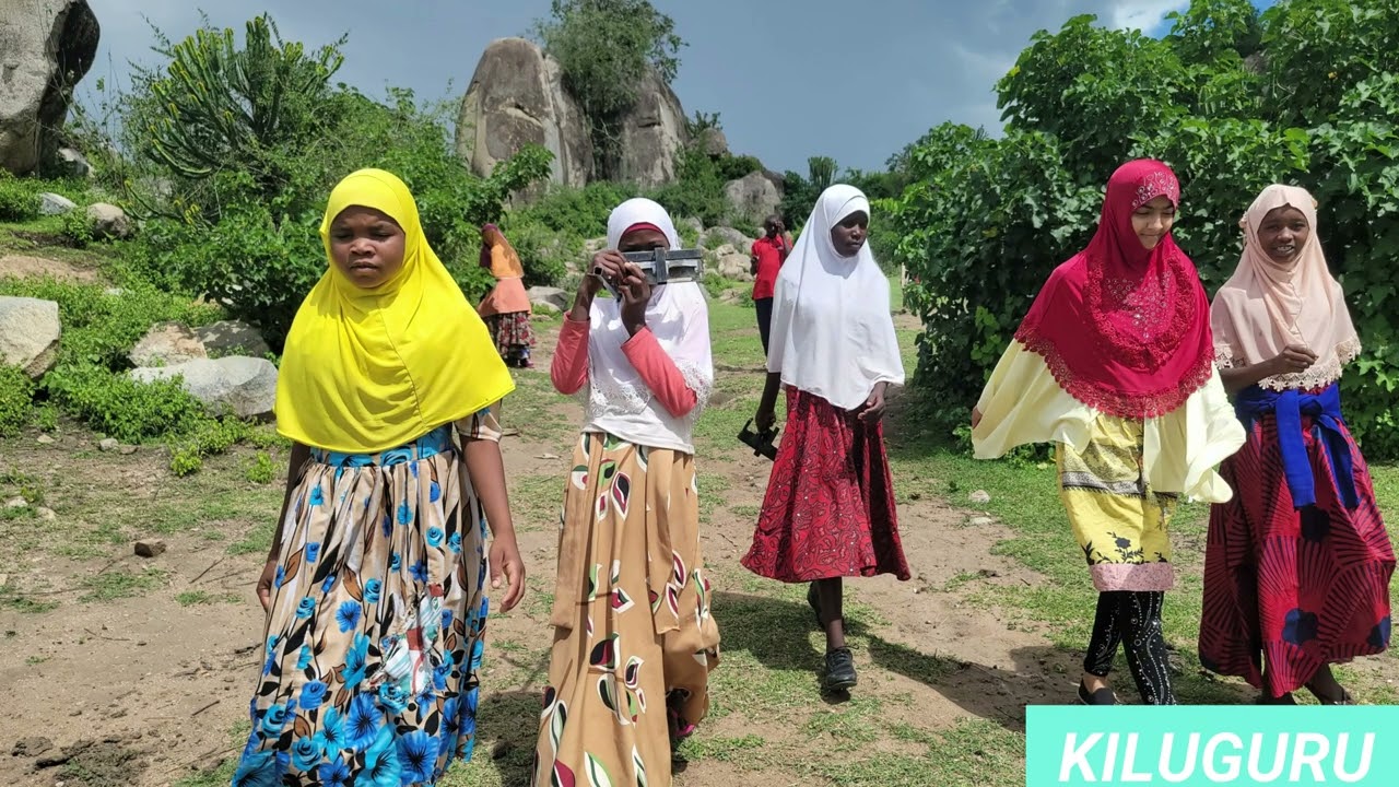 MHISANI KWA UBINADAMU MASWALI NA MAJIBU  KURASA   55 hadi  74