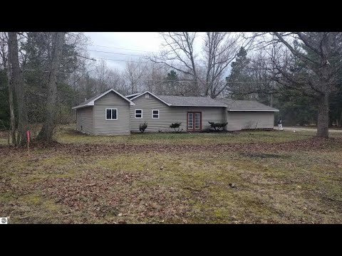 7573 Melink Street, Interlochen, MI home video tour