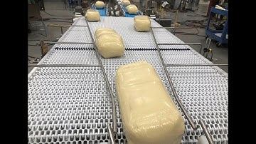 Perfected Timed 2-to-1 Merge Conveyor using First-In, First-Out Technology by Multi-Conveyor