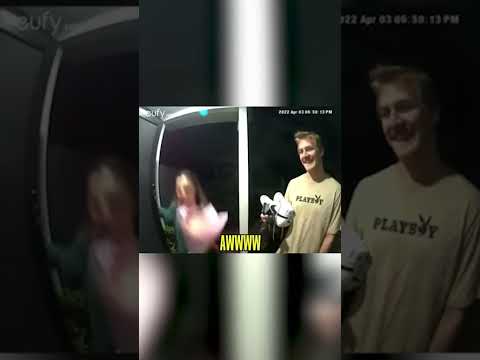 Girl Introduces Her