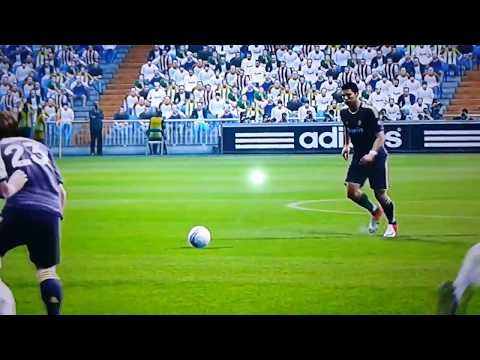 كريستيانو رونالدو وهدفه العالمي في البلاي استيشن Ronaldo Pes 2013