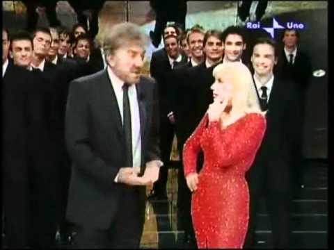 Raffaella Carrà e Gigi Proietti - Barzellette 1 - Carramba Che Fortuna