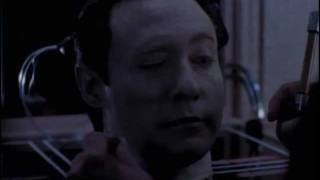 TNG Data's head saves the day (Disaster)