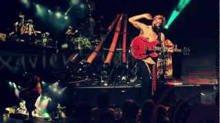 Xavier Rudd &quot;Fresh Green Freedom&quot; LIVE + Interview &quot;Koonyum Sun&quot; Concert Music Video