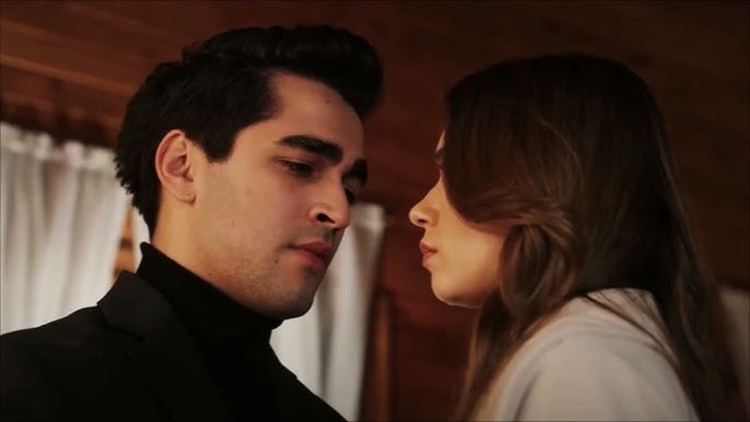 Mert Ramazan Demir Y Afra Saraçoğlu EMPEZARON TODO DESDE CERO! - YouTube