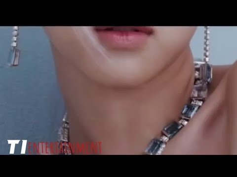 ROSÉ Jennie Harleys In Hawaii Official MV