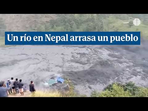 Una nueva inundación repentina de un río en Nepal arrasa un pueblo y deja 5 desaparecidos