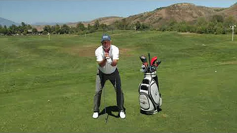 Perry Parker Golf: Get an Athletic Stance
