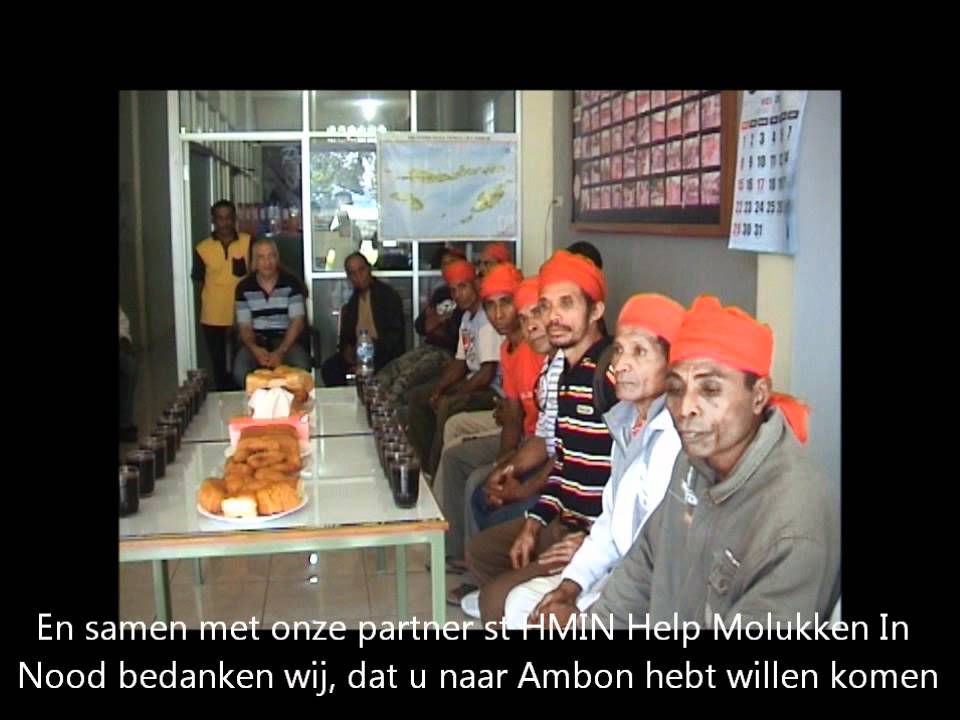 HMIN suku Naulu  kampong Yalahatan naar  Ambon  juni 2011 1b.wmv