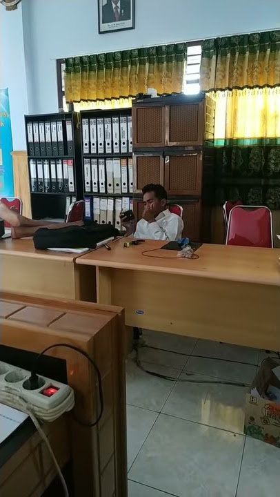 Viral ngintip lagi enak enaknya ML pegawai di kantor