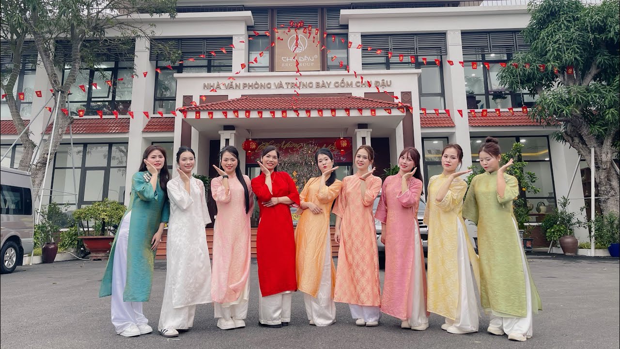 Vạn Sự Như Ý- Công Ty CP Gốm Chu Đậu
