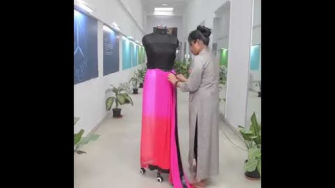 Following this video that will help you out to wear a Saree properly.